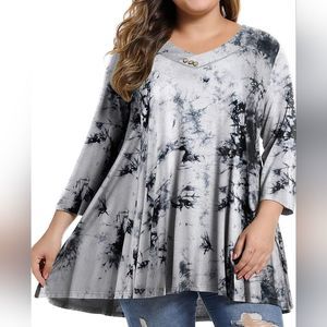 🆕️Monnuro Tye-dyed Tunic